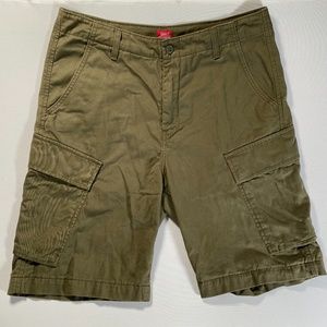 Levi's Green Cargo Shorts